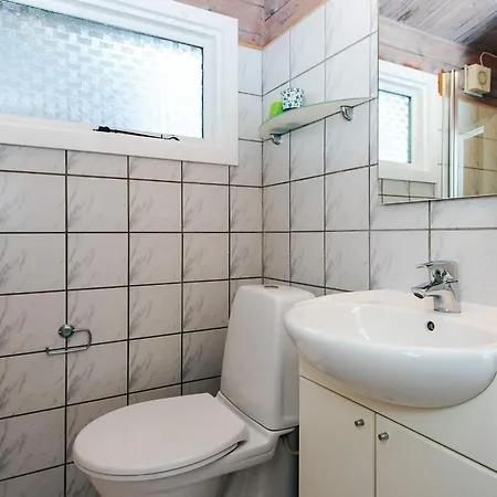 6 Person In Glesborg Holiday home