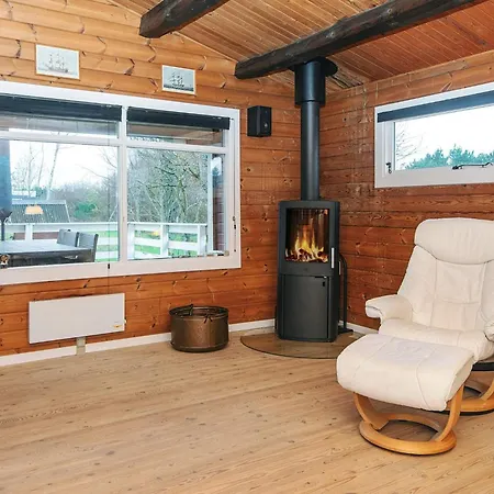 度假居 6 Person In Glesborg-by Traum *